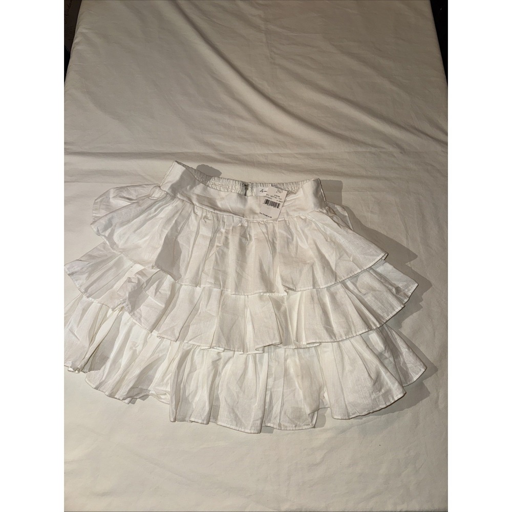 Amable by Mable Skirt Size M White Layered Anthropologie Boho